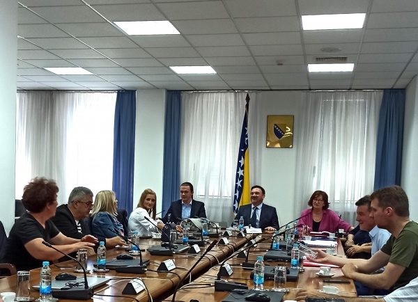 MINISTAR HASIČEVIĆ SA PREDSTAVNICIMA UDRUŽENJA ZA ZAŠTITU POTROŠAČA U FBIH