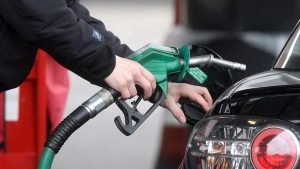 Prosječna cijena benzina u Federaciji 2,36, dizela 2,38 KM