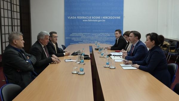 Ministar Hasičević s predstavnicima Obrtničke komore FBiH o formiranju udruženja malih trgovaca